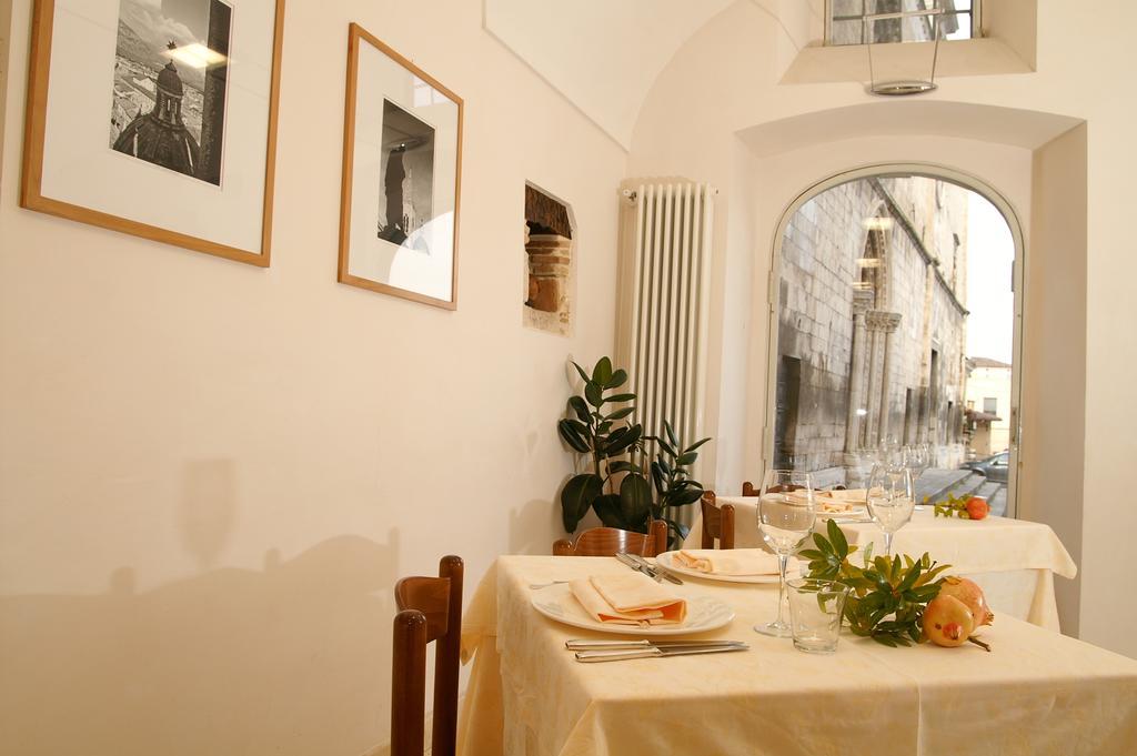 La Locanda Di Gino Sulmona Exterior photo