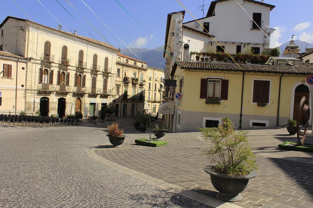 La Locanda Di Gino Bed & Breakfast Sulmona Exterior photo